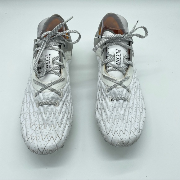 Under Armour Magnetico Clone Pro 2.0 Premier FG White Soccer Cleats Size 10 Mens - Picture 2 of 14